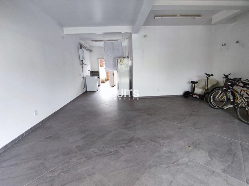 Excelente sobrado proxímo ao mar na praia de Atlântida: 29ª foto da galeria de imagens do imóvel