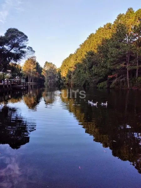 Ótima casa à venda no condomínio Carmel em Atlântida: 22ª foto da galeria de imagens do imóvel
