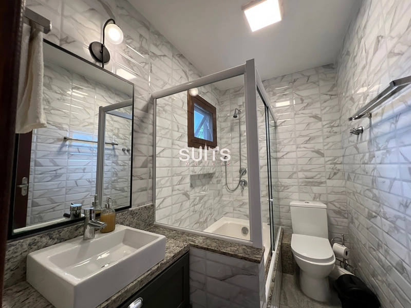 Excelente casa à venda no Carmel : 40ª foto da galeria de imagens do imóvel