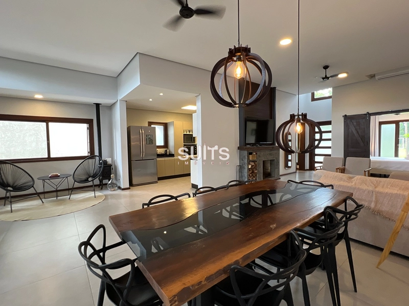 Excelente casa à venda no Carmel : 26ª foto da galeria de imagens do imóvel