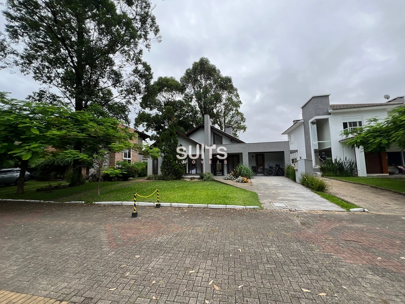 Excelente casa à venda no Carmel : 2ª foto da galeria de imagens do imóvel