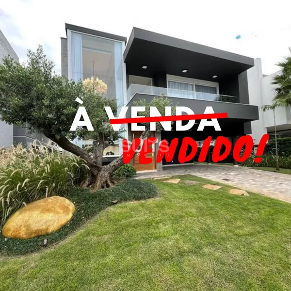 Sobrado com muita sofisticação na beira do lago no cond. Enseada: 1ª foto da galeria de imagens do imóvel