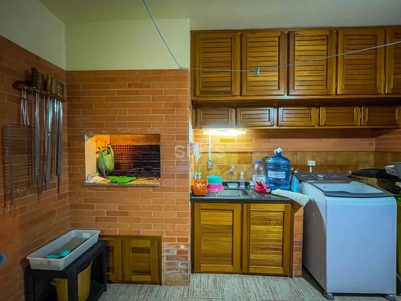 Excelente imóvel com 03 terrenos proximo ao mar na praia do Arpoador: 21ª foto da galeria de imagens do imóvel