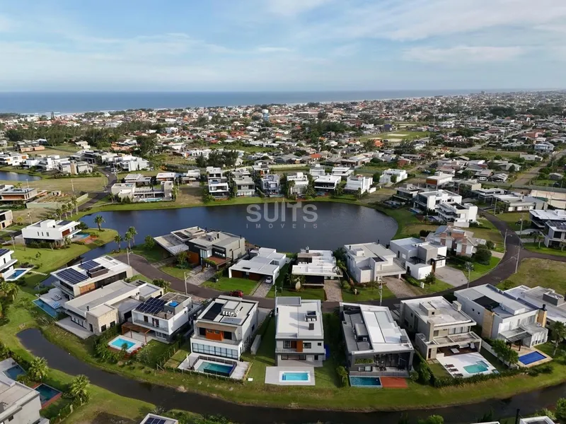 Sobrado beira lago mobiliada e decorado no Condomínio Cellebration: 48ª foto da galeria de imagens do imóvel