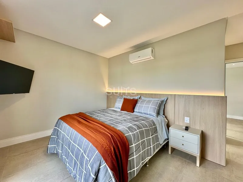 Sobrado beira lago mobiliada e decorado no Condomínio Cellebration: 39ª foto da galeria de imagens do imóvel