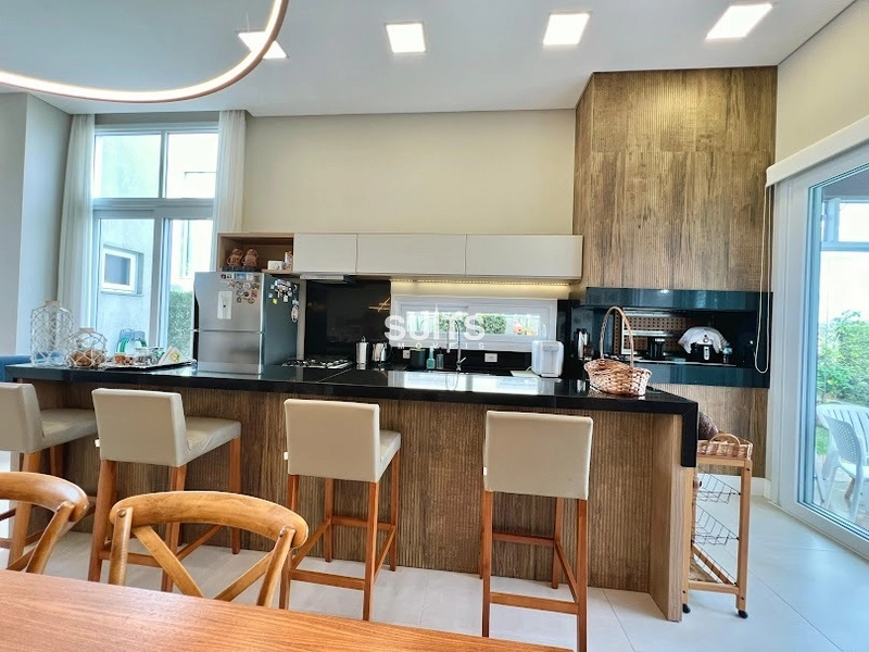 Excelente casa mobiliada e decorada no condomínio Quintas do Lago: 6ª foto da galeria de imagens do imóvel