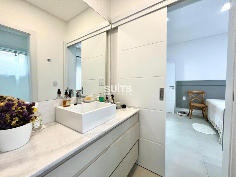 Excelente casa mobiliada e decorada no condomínio Quintas do Lago: 22ª foto da galeria de imagens do imóvel