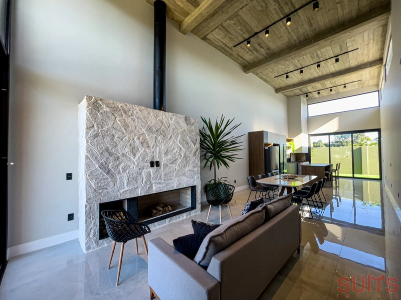 Excelente casa térrea no condomínio Blue em Xangri-lá: 2ª foto da galeria de imagens do imóvel