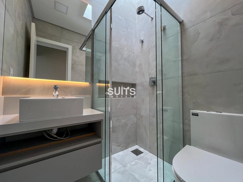 Lindo sobrado beira lago à venda no condomínio Amare em Xangri-lá: 28ª foto da galeria de imagens do imóvel