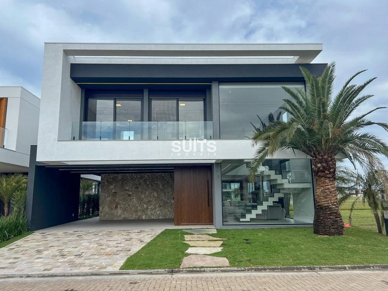 Lindo sobrado beira lago à venda no condomínio Amare em Xangri-lá: 1ª foto da galeria de imagens do imóvel