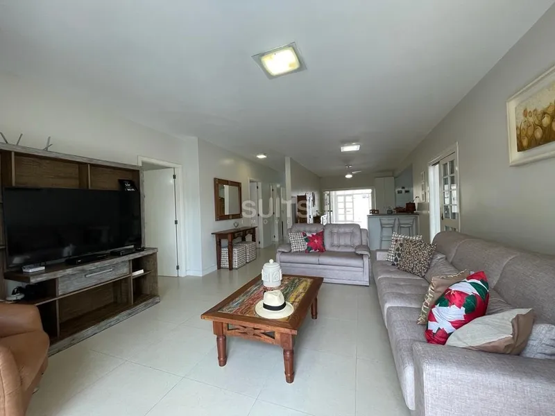 Excelente Casa Térrea no Centro de Xangri-Lá: 8ª foto da galeria de imagens do imóvel