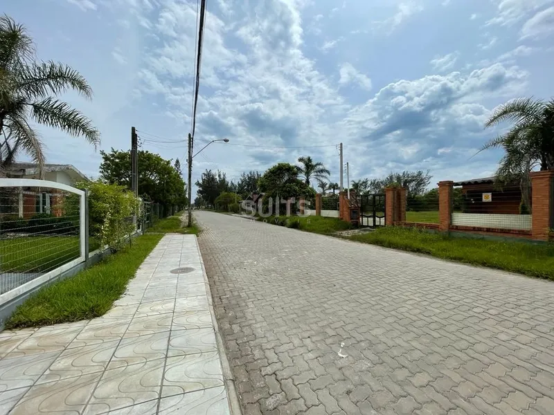 Excelente Casa Térrea no Centro de Xangri-Lá: 3ª foto da galeria de imagens do imóvel