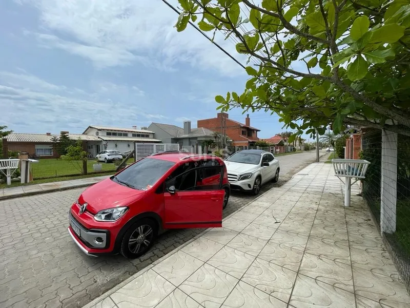 Excelente Casa Térrea no Centro de Xangri-Lá: 4ª foto da galeria de imagens do imóvel