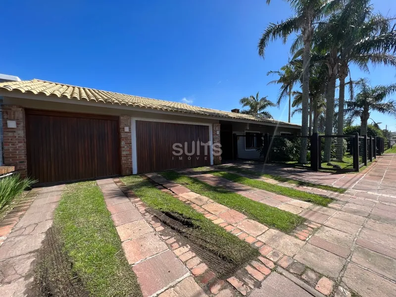 Casa térrea em excelente localização no Centro de Xangri-Lá: 3ª foto da galeria de imagens do imóvel