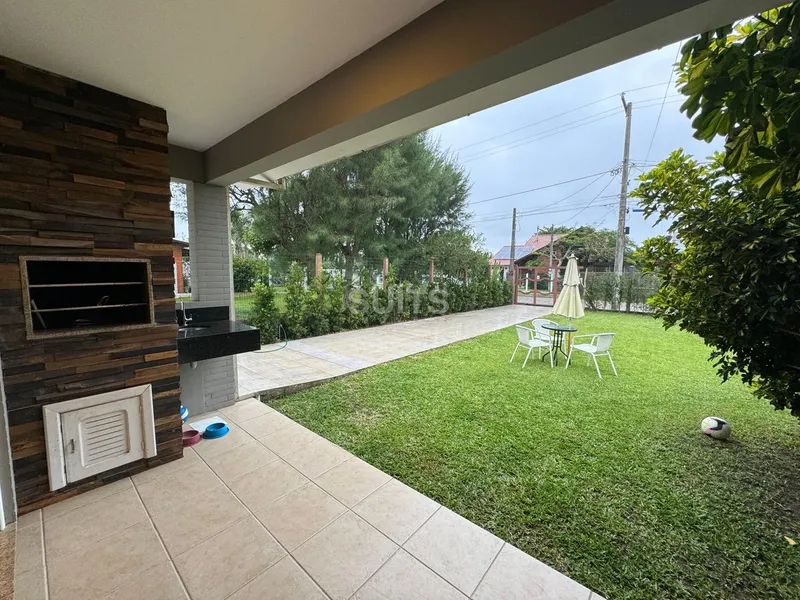 Excelente casa com 02 terrenos próxima do mar no centro de Xangri-Lá: 24ª foto da galeria de imagens do imóvel