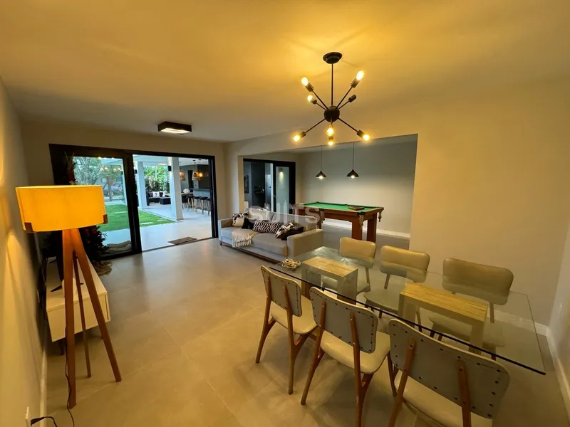 Excelente casa com 02 terrenos próxima do mar no centro de Xangri-Lá: 13ª foto da galeria de imagens do imóvel