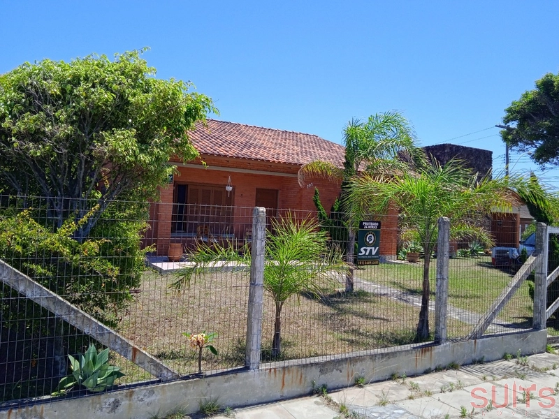 Ótima casa de esquina à venda na praia de Atlântida em Xangri-Lá: 5ª foto da galeria de imagens do imóvel