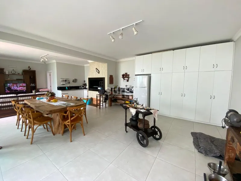 Excelente casa à venda no centro de Xangri-Lá: 20ª foto da galeria de imagens do imóvel