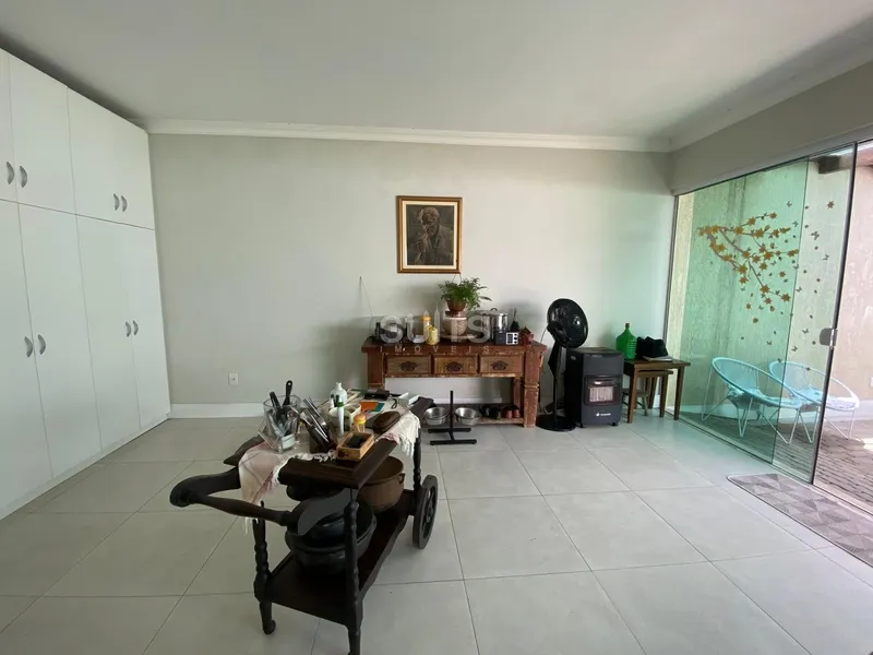 Excelente casa à venda no centro de Xangri-Lá: 26ª foto da galeria de imagens do imóvel