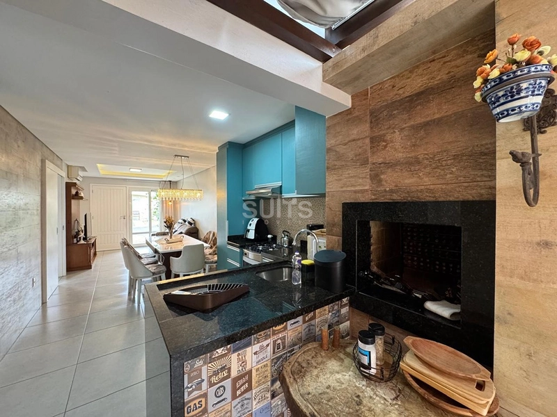 Linda casa à venda no condomínio Casa Hermosa: 3ª foto da galeria de imagens do imóvel