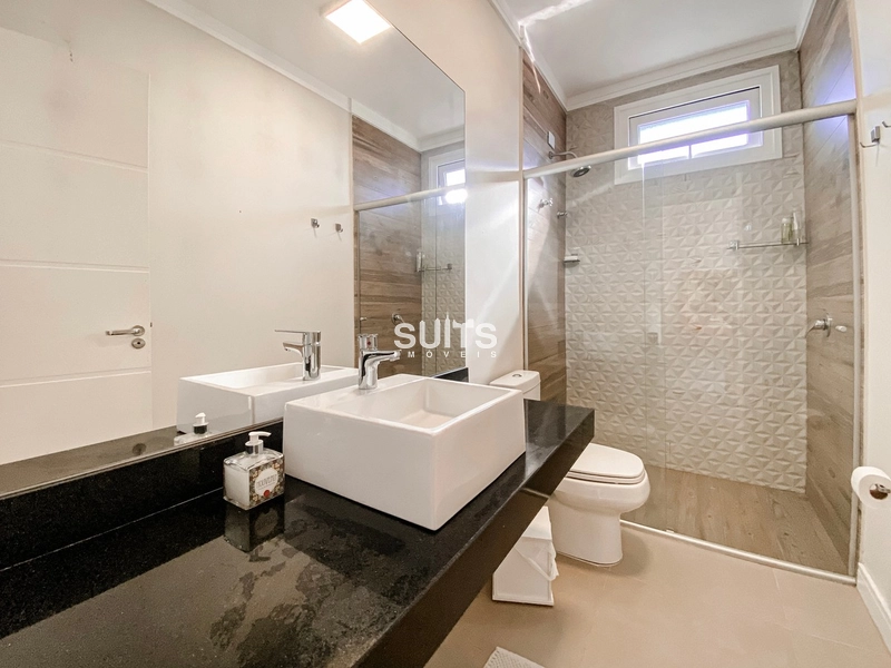 Excelente sobrado com ótima localização no condomínio Quintas do Lago: 20ª foto da galeria de imagens do imóvel