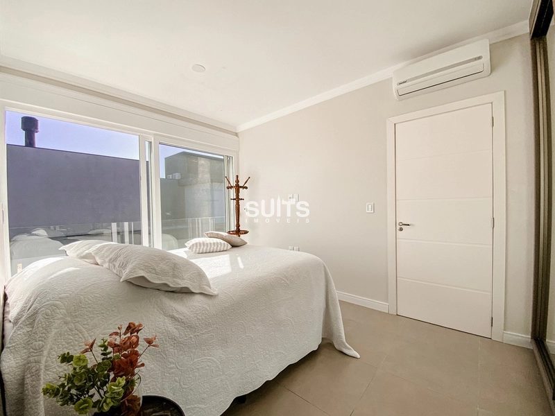 Excelente sobrado com ótima localização no condomínio Quintas do Lago: 21ª foto da galeria de imagens do imóvel