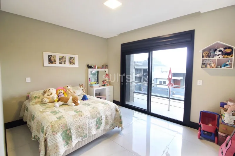 Lindo sobrado beira lago no condomínio Blue: 16ª foto da galeria de imagens do imóvel