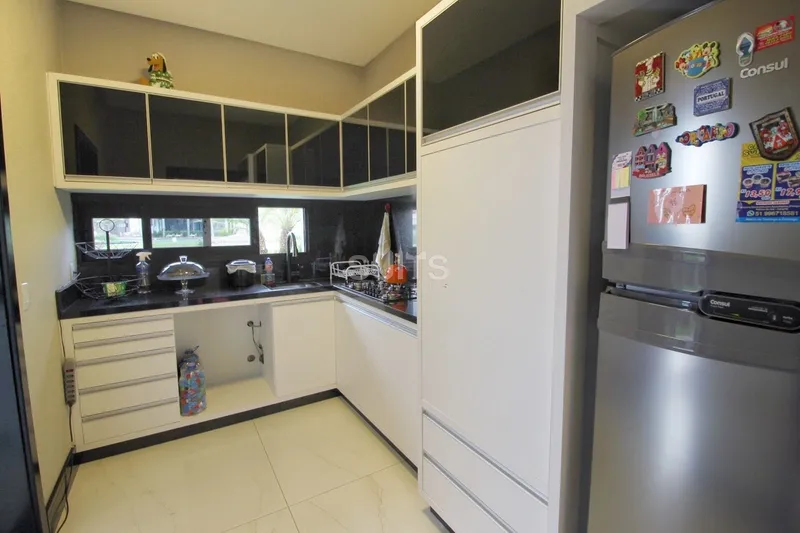 Lindo sobrado beira lago no condomínio Blue: 12ª foto da galeria de imagens do imóvel