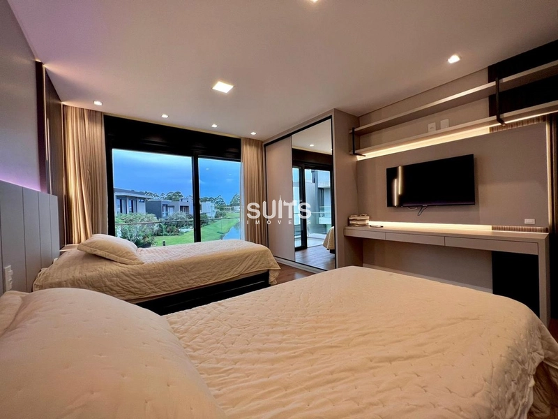 Sobrado Beira Lago de Luxo Em Obra no Condomínio Capão Ilhas: 10ª foto da galeria de imagens do imóvel