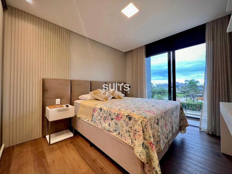 Sobrado Beira Lago de Luxo Em Obra no Condomínio Capão Ilhas: 1ª foto da galeria de imagens do imóvel