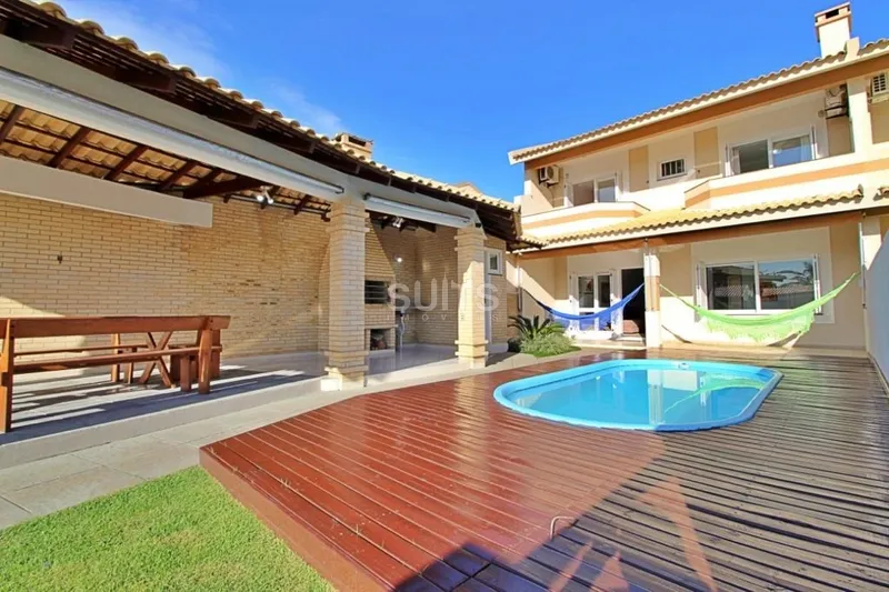 Excelente duplex sobrado muito bem localizado no Centro de Xangri-Lá: 4ª foto da galeria de imagens do imóvel