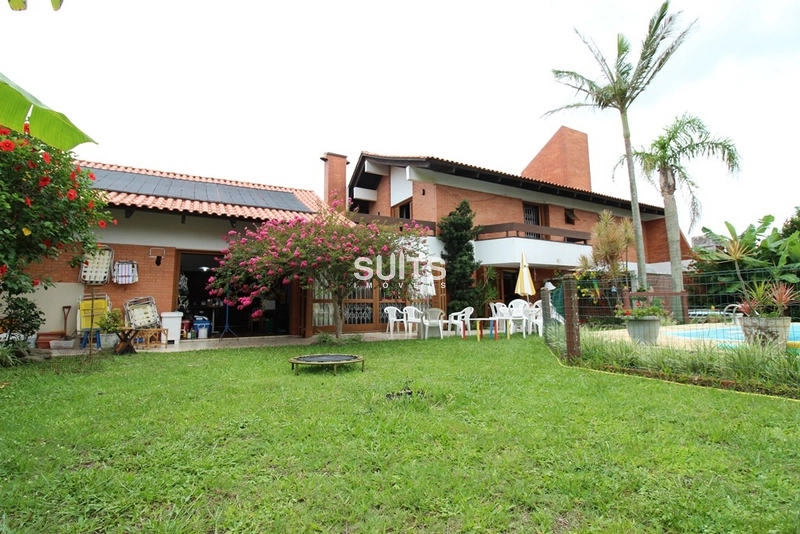 Ótimo sobrado com 02 terrenos no centro de Xangri-Lá: 27ª foto da galeria de imagens do imóvel