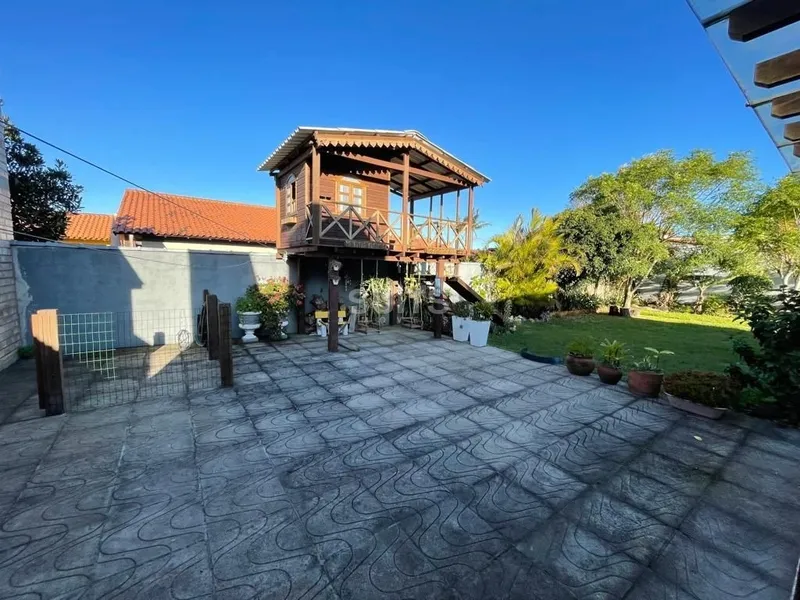 Excelente casa com 02 terrenos próximo ao mar em Atlântida Sul: 24ª foto da galeria de imagens do imóvel