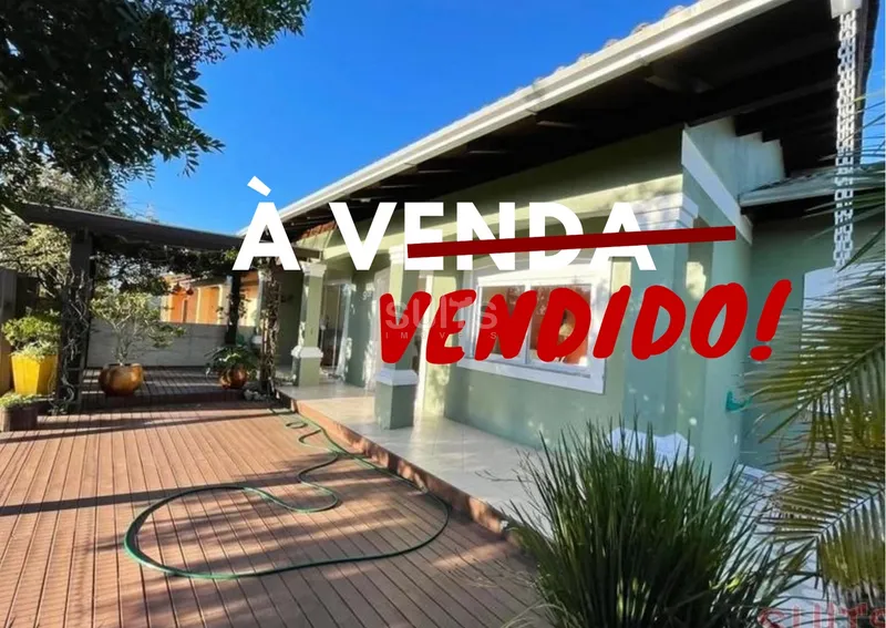 Excelente casa com 02 terrenos próximo ao mar em Atlântida Sul: 1ª foto da galeria de imagens do imóvel