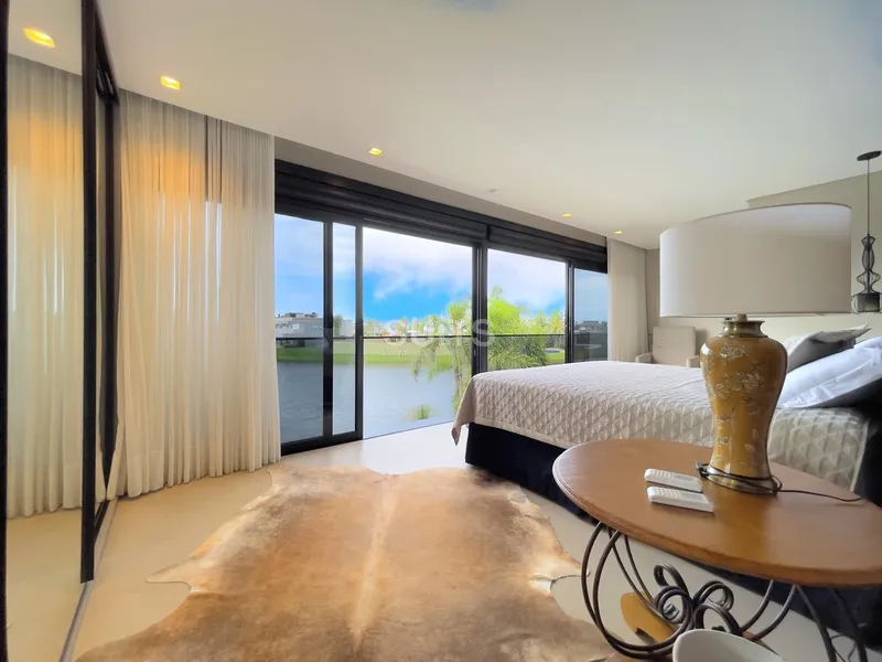 Belíssimo sobrado com vista para todo o condomínio no Enseada: 22ª foto da galeria de imagens do imóvel