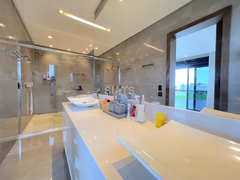 Belíssimo sobrado com vista para todo o condomínio no Enseada: 23ª foto da galeria de imagens do imóvel