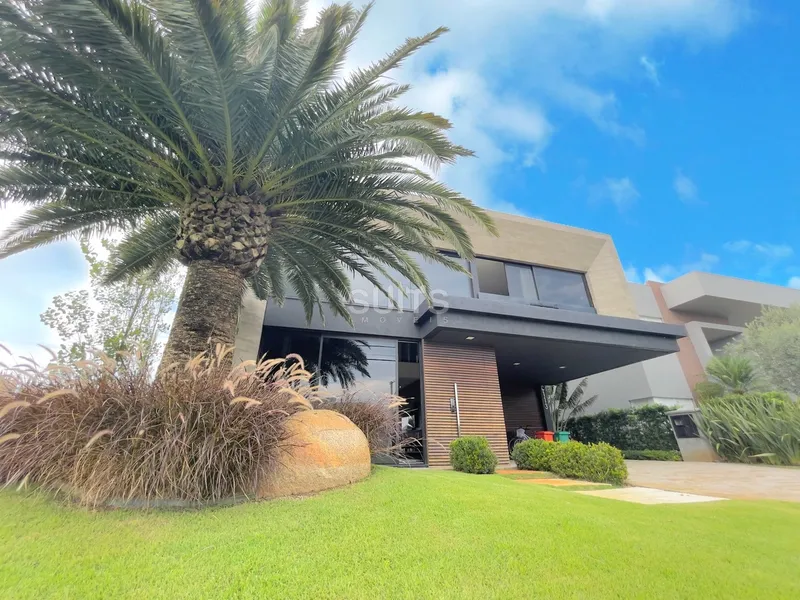 Belíssimo sobrado com vista para todo o condomínio no Enseada: 1ª foto da galeria de imagens do imóvel