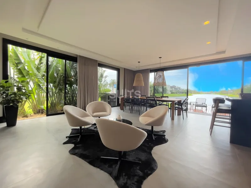 Belíssimo sobrado com vista para todo o condomínio no Enseada: 8ª foto da galeria de imagens do imóvel