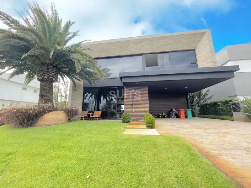 Belíssimo sobrado com vista para todo o condomínio no Enseada: 2ª foto da galeria de imagens do imóvel