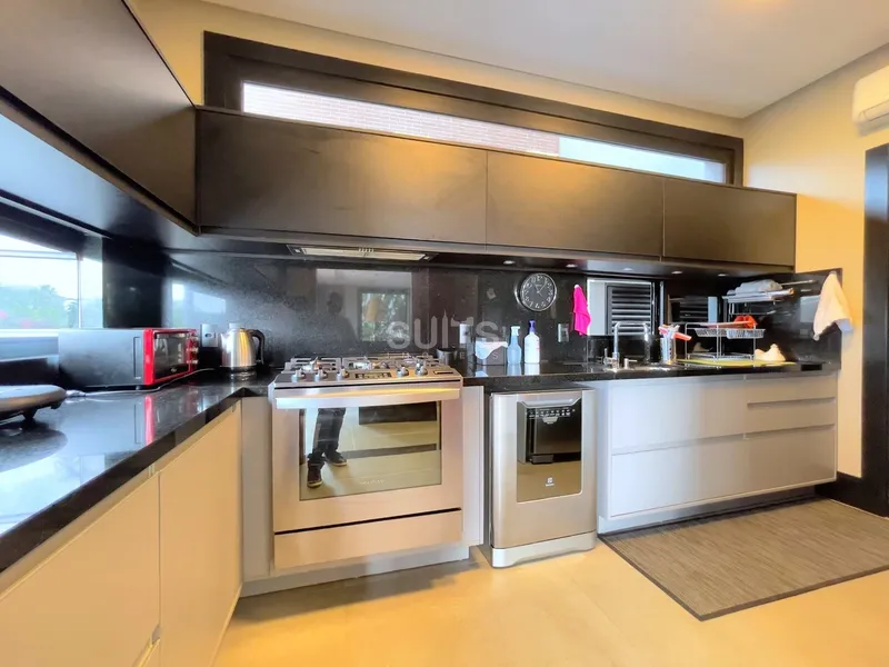 Belíssimo sobrado com vista para todo o condomínio no Enseada: 16ª foto da galeria de imagens do imóvel