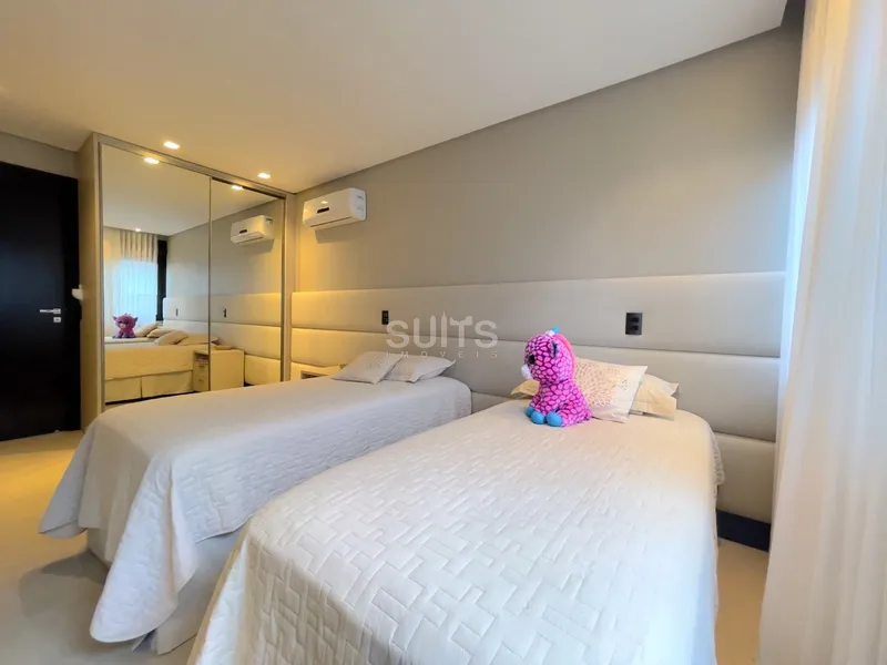 Belíssimo sobrado com vista para todo o condomínio no Enseada: 32ª foto da galeria de imagens do imóvel