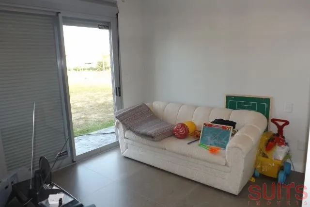 Excelente sobrado no condomínio Malibu: 8ª foto da galeria de imagens do imóvel