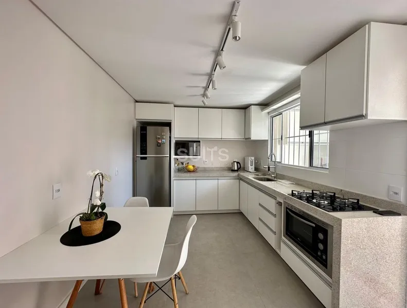 Linda Casa de esquina na praia de Atlântida: 23ª foto da galeria de imagens do imóvel