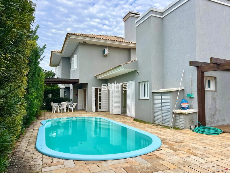 Excelente sobrado de esquina na praia de Atlântida: 31ª foto da galeria de imagens do imóvel