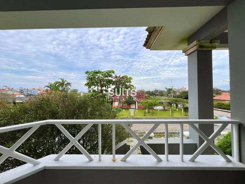 Excelente sobrado de esquina na praia de Atlântida: 29ª foto da galeria de imagens do imóvel