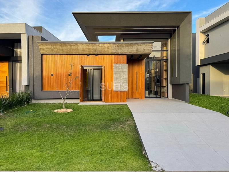Excelente casa à venda no condomínio Sunset: 1ª foto da galeria de imagens do imóvel