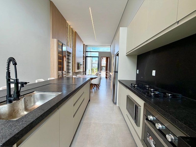 Excelente casa à venda no condomínio Sunset: 17ª foto da galeria de imagens do imóvel