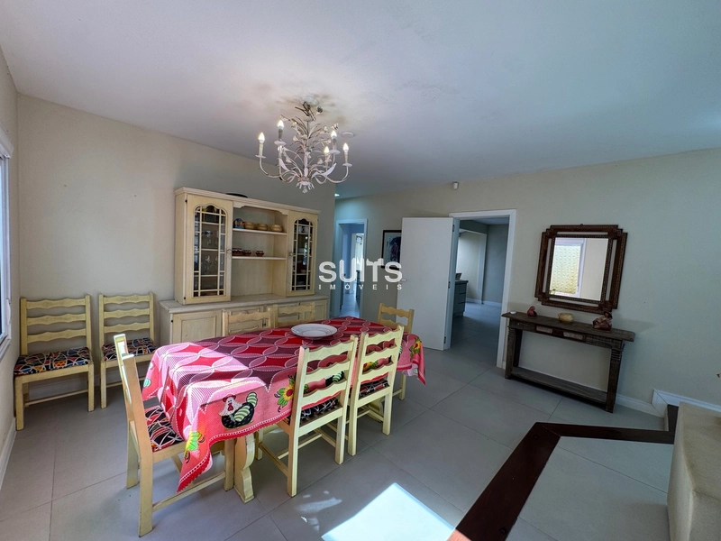 Excelente casa à 01 quadra do mar no Centro de Xangri-Lá: 7ª foto da galeria de imagens do imóvel