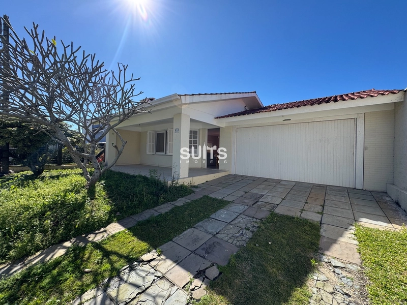 Excelente casa à 01 quadra do mar no Centro de Xangri-Lá: 2ª foto da galeria de imagens do imóvel