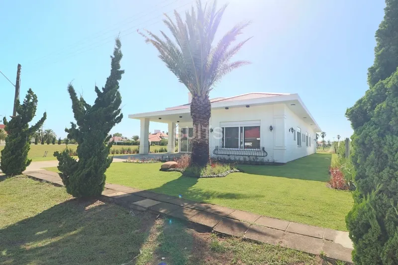 Excelente Casa Térrea no Condomínio Green Village Golf Club: 3ª foto da galeria de imagens do imóvel